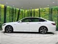 2018 Toyota Crown Hybrid