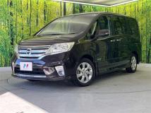 2013 Nissan Serena