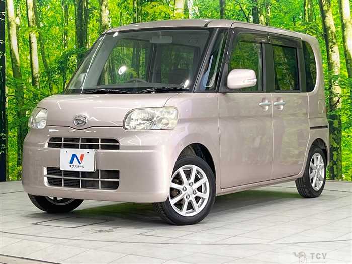 2011 Daihatsu Tanto