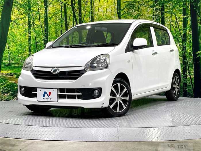 2013 Daihatsu Mira Es