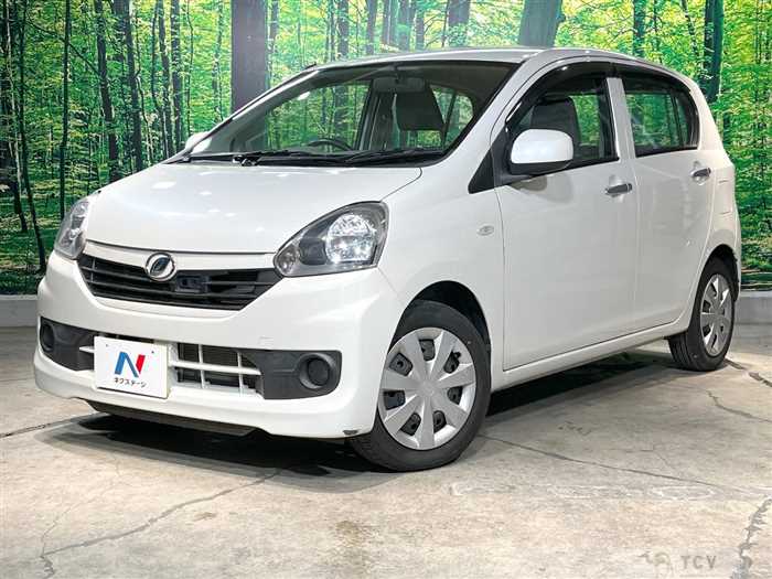 2016 Daihatsu Mira Es