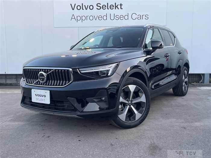 2025 Volvo XC40