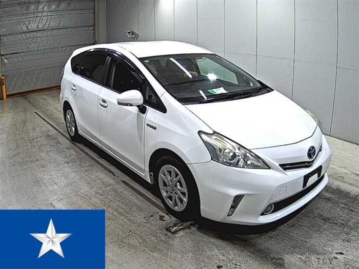 2013 Toyota PRIUS α