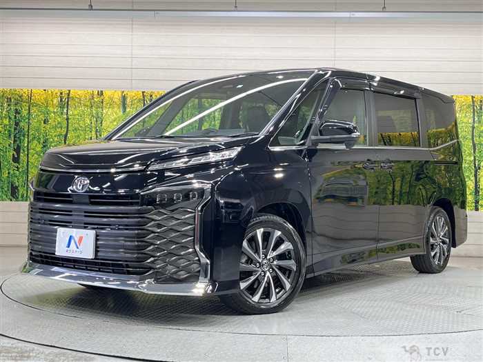 2023 Toyota Voxy