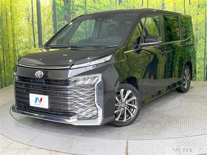 2023 Toyota Voxy