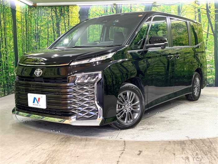 2024 Toyota Voxy