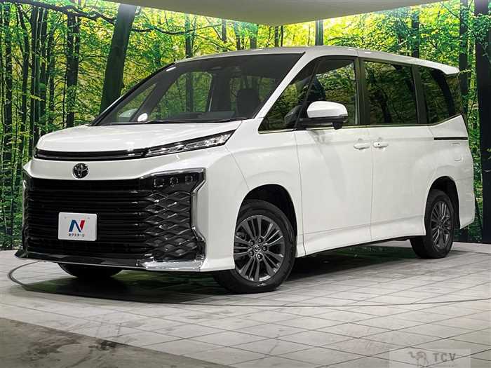 2025 Toyota Voxy