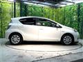 2013 Toyota AQUA