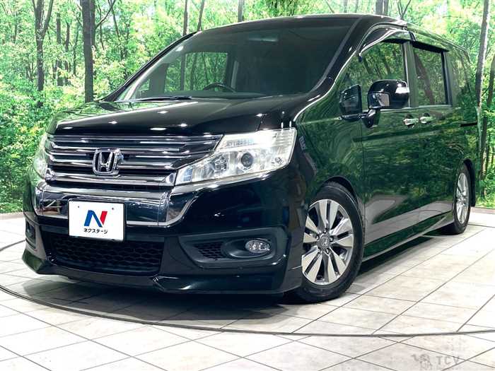 2013 Honda Step WGN