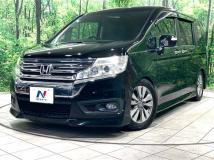 2013 Honda Step WGN