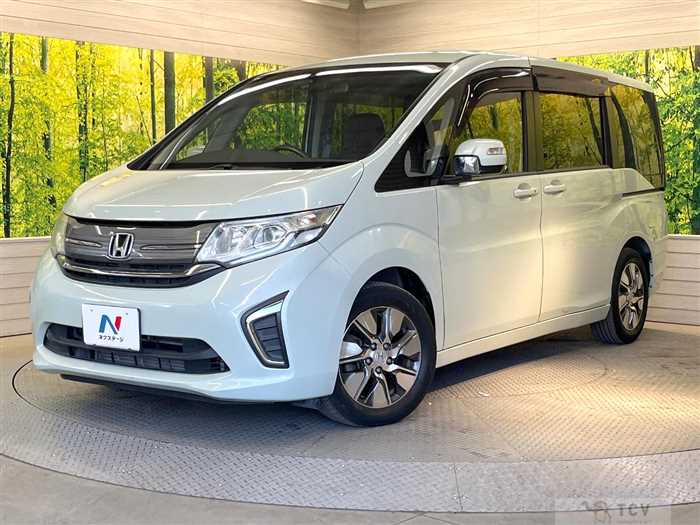 2016 Honda Step WGN