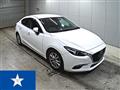2017 Mazda Axela