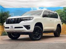 2022 Toyota Land Cruiser Prado