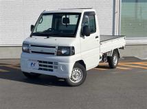 2010 Mitsubishi Minicab Truck