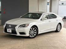 2015 Lexus LS