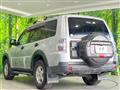 2006 Mitsubishi Pajero