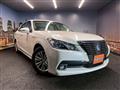 2013 Toyota Crown