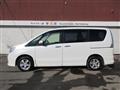 2013 Nissan Serena