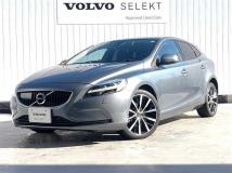 2017 Volvo V40