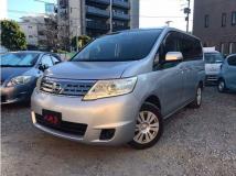 2009 Nissan Serena