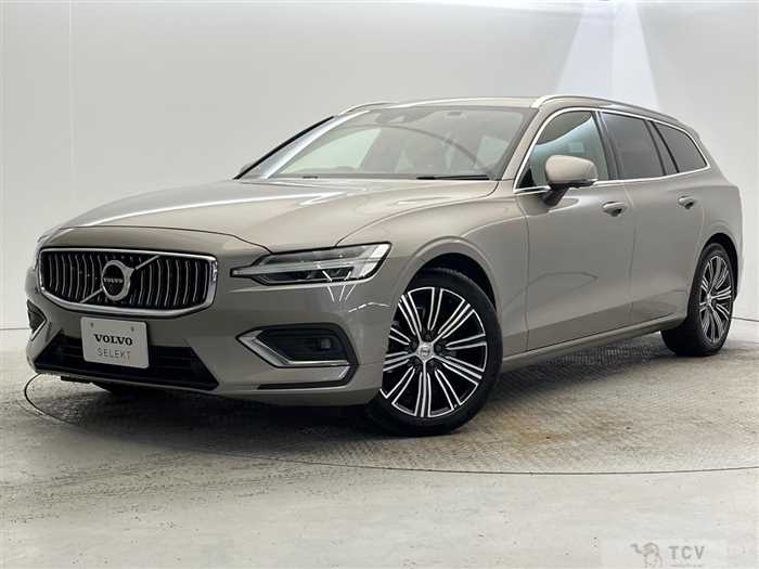 2022 Volvo V60