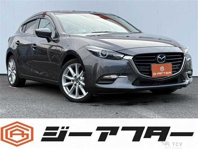 2017 Mazda Axela