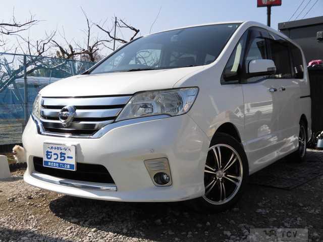 2011 Nissan Serena