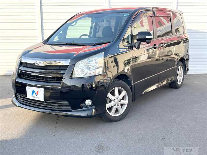 2007 Toyota Noah