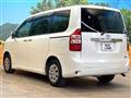 2011 Toyota Noah