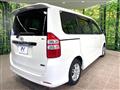 2012 Toyota Noah