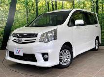 2012 Toyota Noah