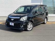 2013 Toyota Noah