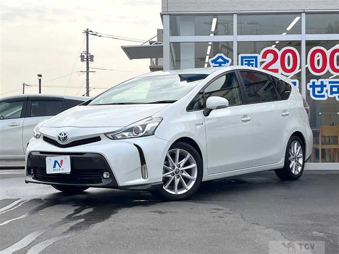 2016 Toyota PRIUS α