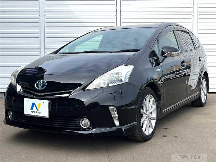 2013 Toyota PRIUS α