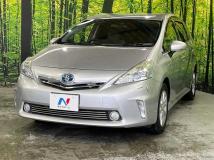 2013 Toyota PRIUS α