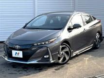 2019 Toyota Prius PHV