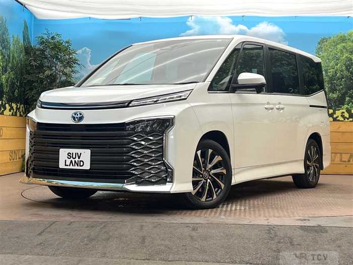 2023 Toyota Voxy