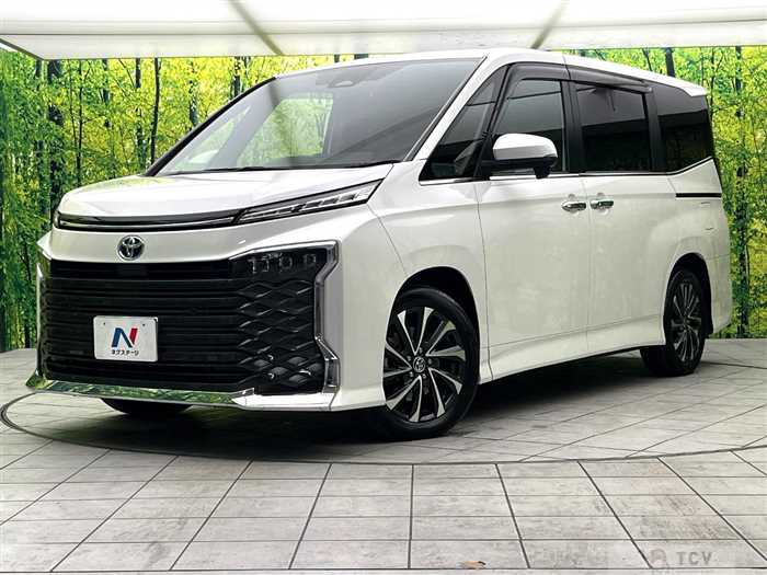2023 Toyota Voxy