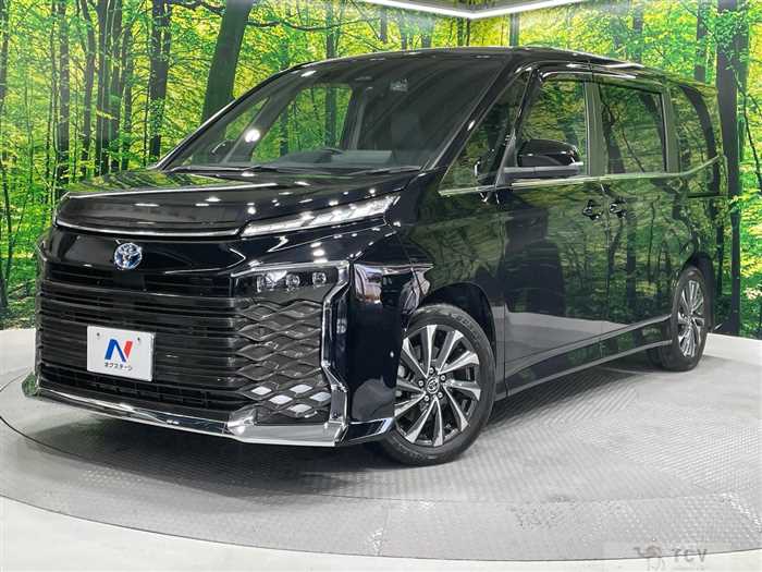 2024 Toyota Voxy