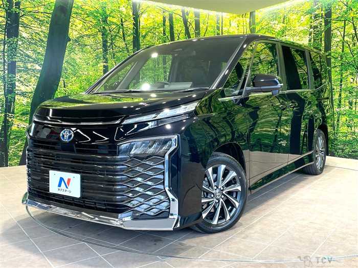 2025 Toyota Voxy