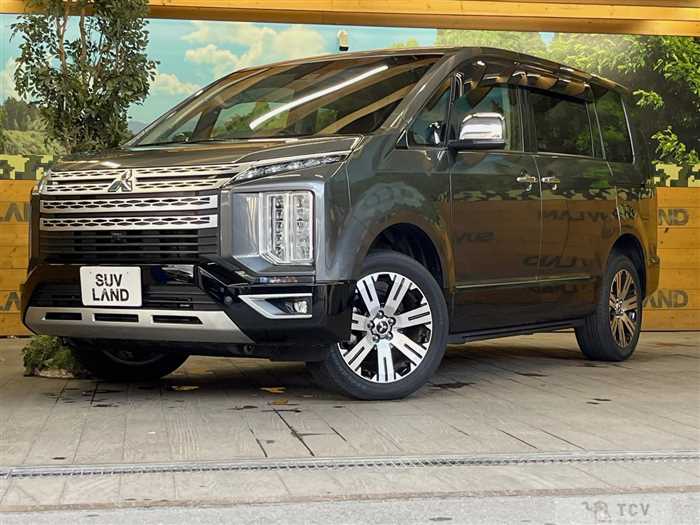 2021 Mitsubishi Delica D5