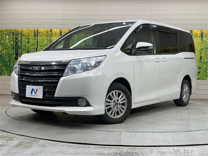 2015 Toyota Noah