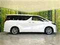 2022 Toyota Alphard