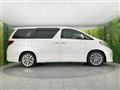 2013 Toyota Alphard