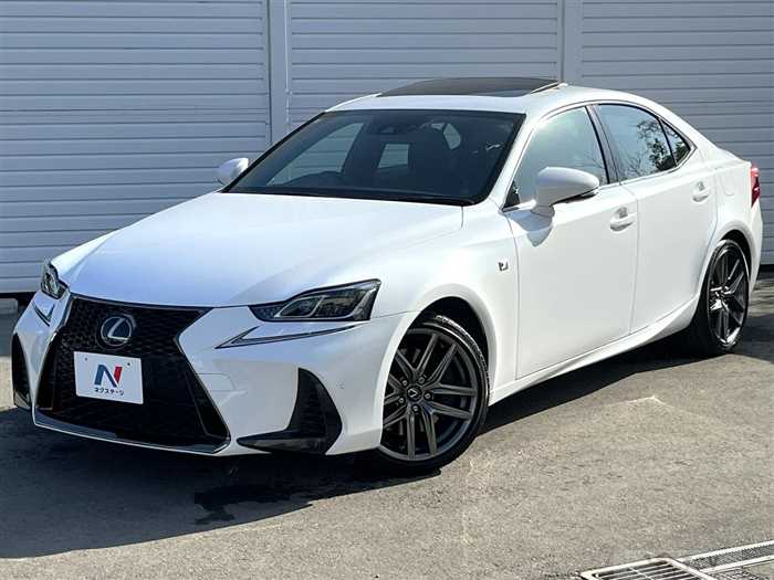 2017 Lexus IS