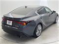 2022 Lexus IS