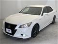 2015 Toyota Crown Hybrid