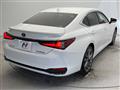 2019 Lexus ES