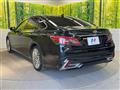 2019 Toyota Crown Hybrid
