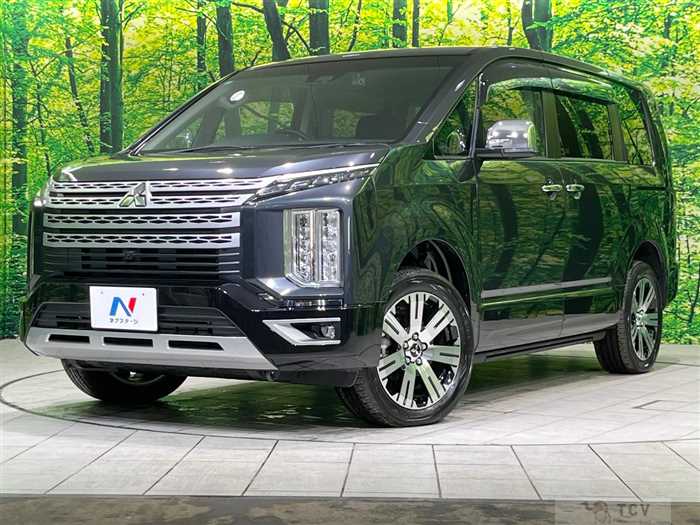 2024 Mitsubishi Delica D5